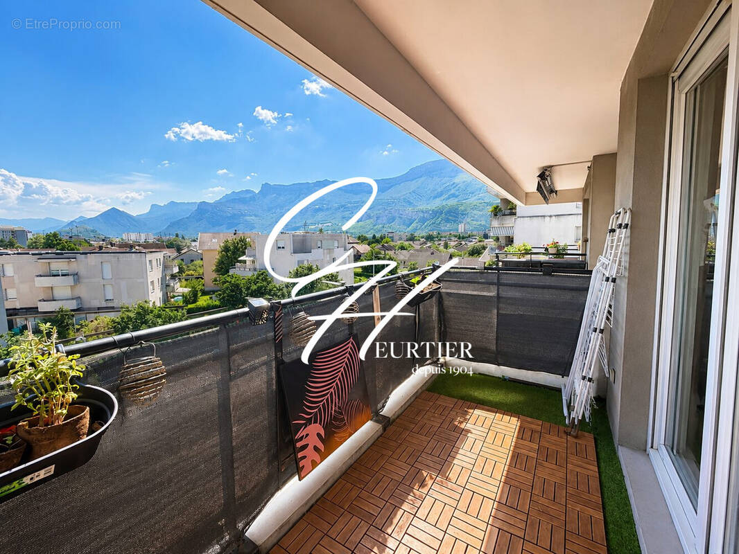Appartement à ECHIROLLES