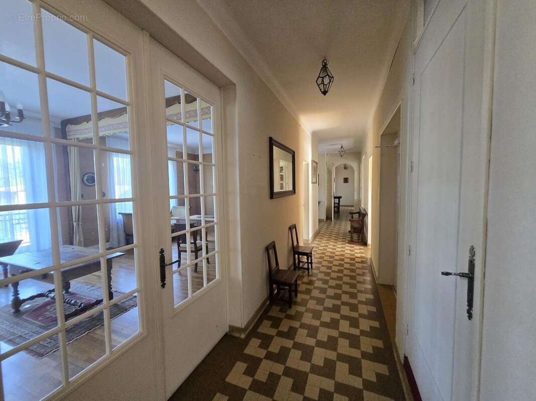 Maison à MENIL-LA-TOUR