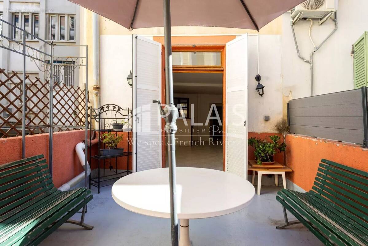 Appartement à NICE