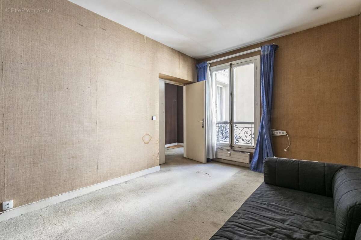Appartement à PARIS-9E