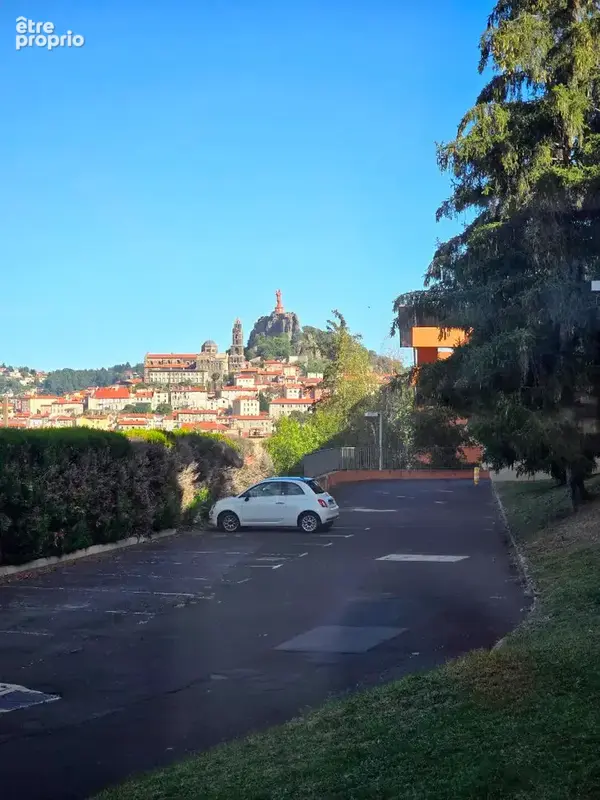 Joli T3 avec garage et parkings - photo 9