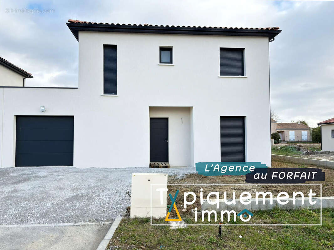 Maison à SAINT-CLAR-DE-RIVIERE