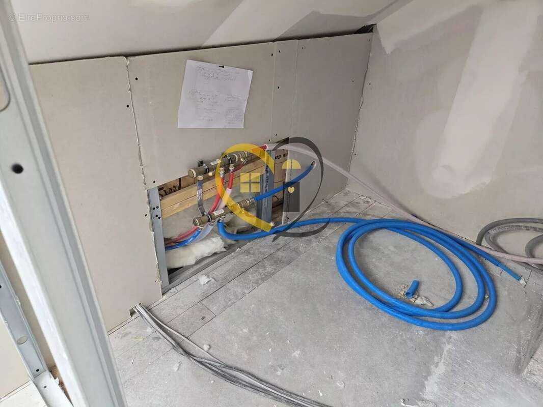 Appartement à LES AIX-D&#039;ANGILLON