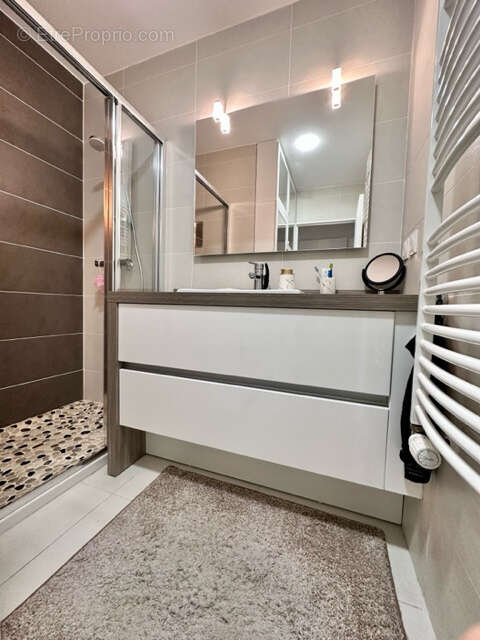 Appartement à FERNEY-VOLTAIRE