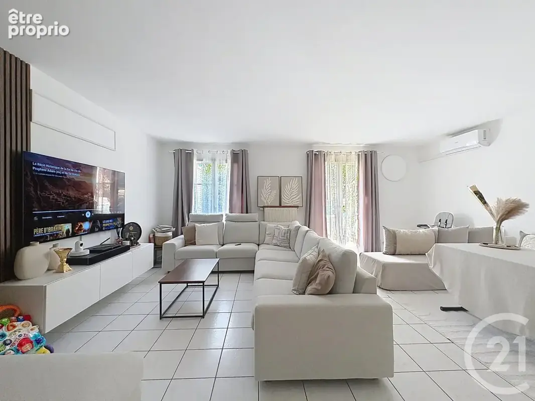 Maison 5 pièces 87 m² à vendre à Combs-La-Ville (77380) - photo 2