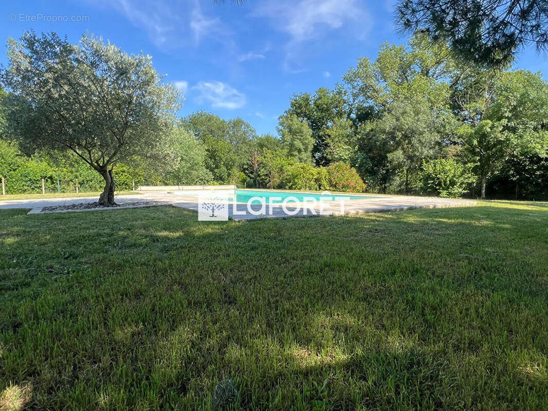 Maison à SAINT-GAUZENS