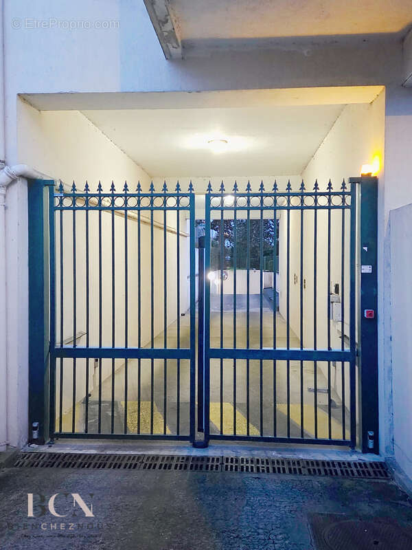 Parking à EPINAY-SUR-SEINE