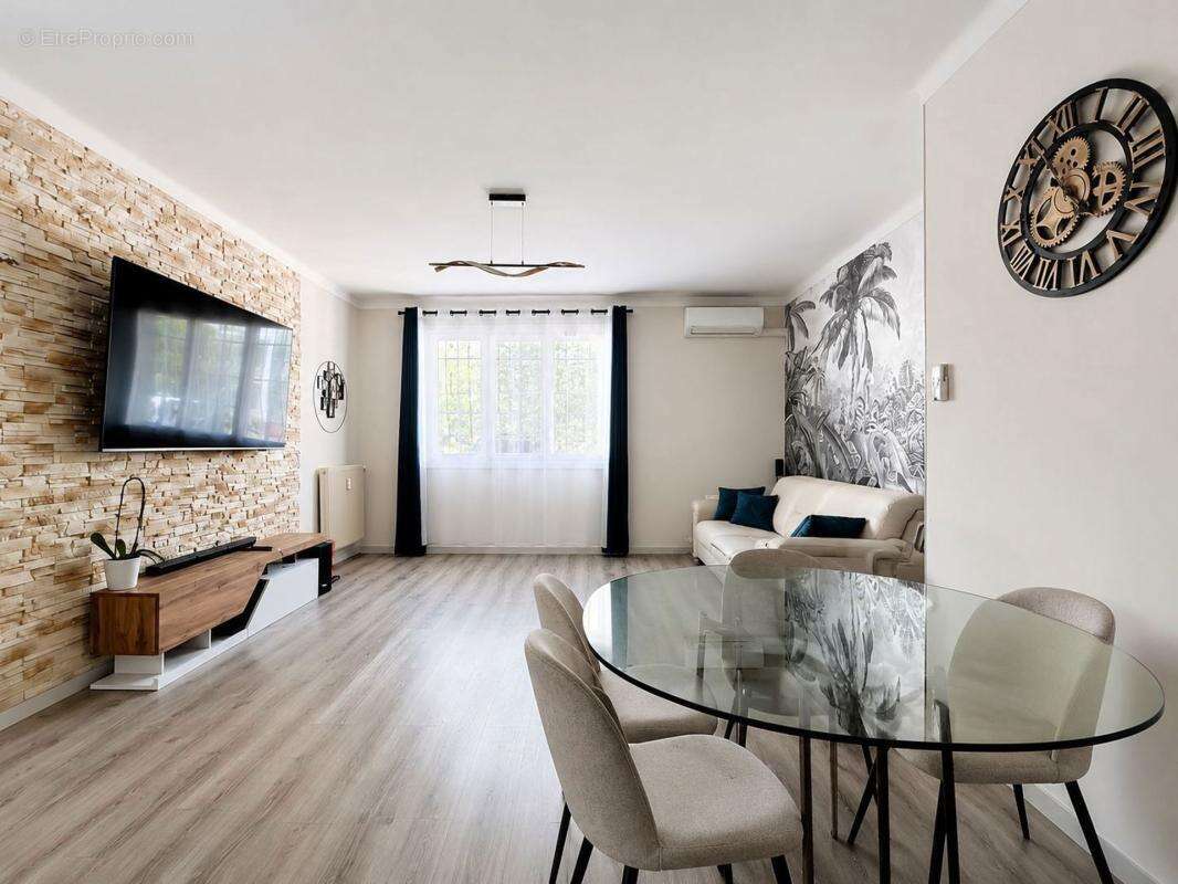 Appartement à CAGNES-SUR-MER