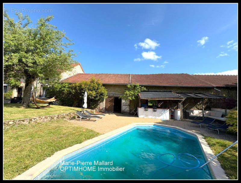 Maison à BOURGANEUF