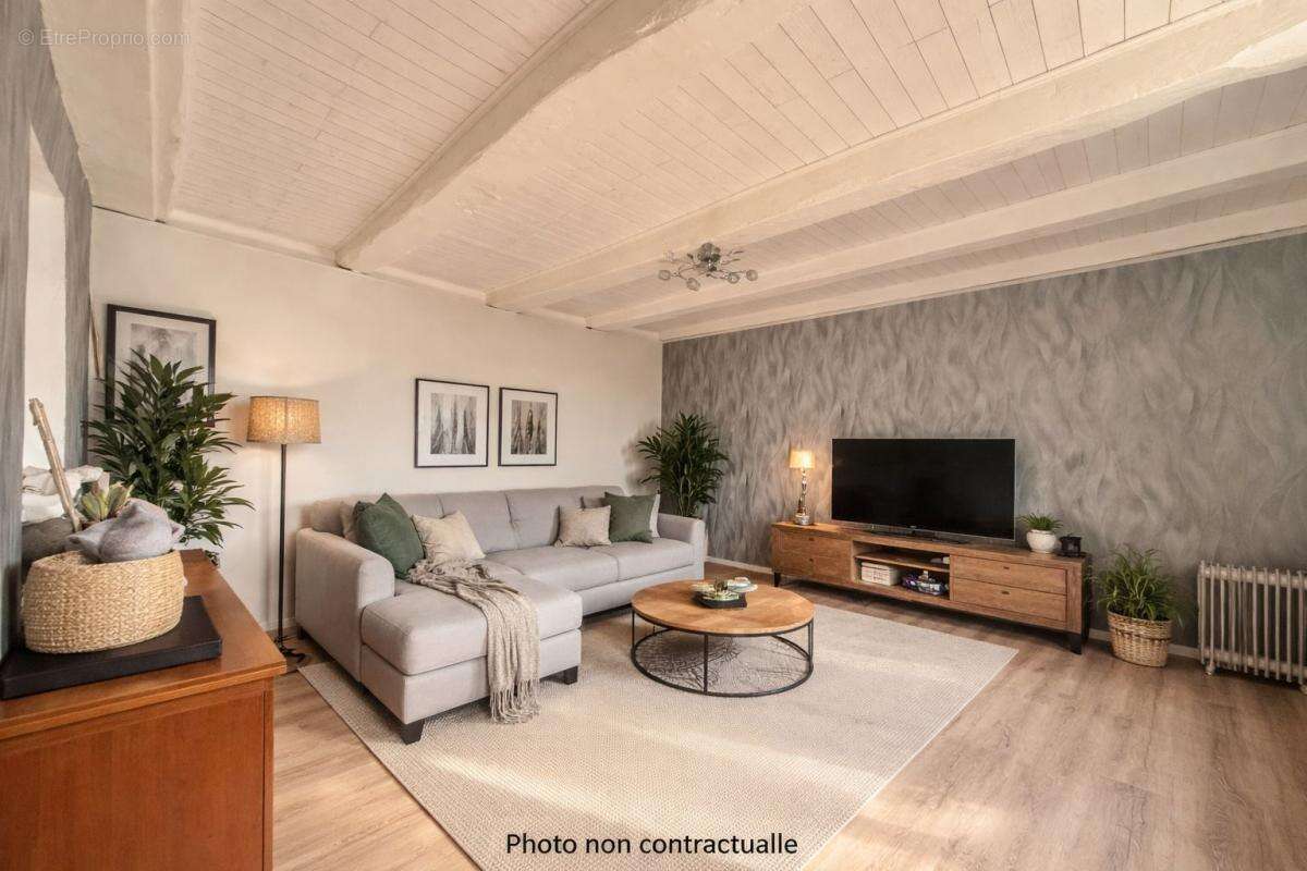 Maison à FLAGEY-LES-AUXONNE