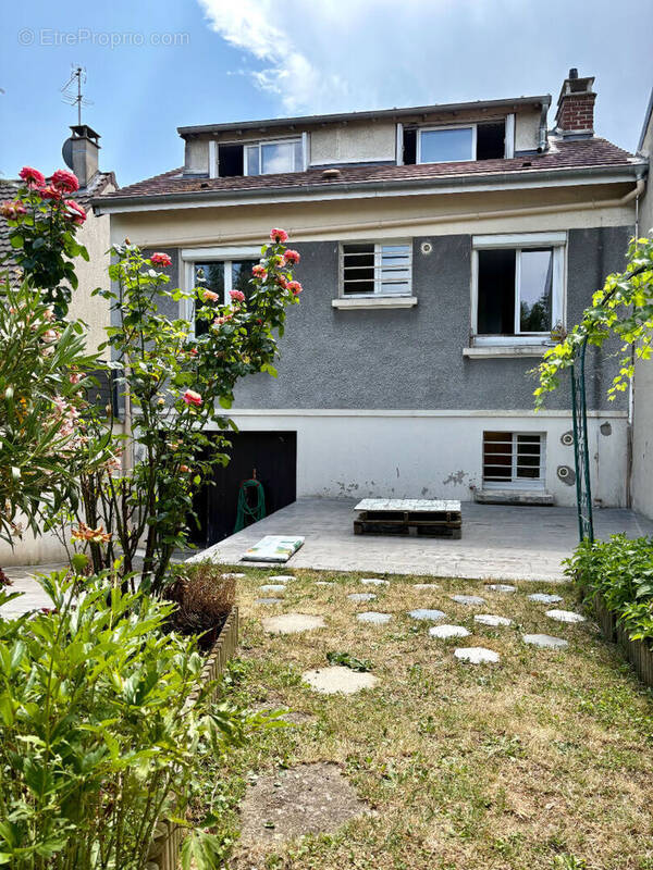 Maison à CORMEILLES-EN-PARISIS