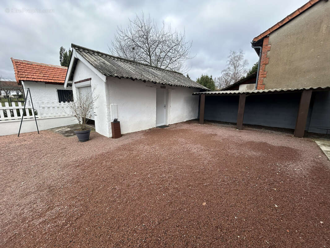 Maison à ROUMAZIERES-LOUBERT