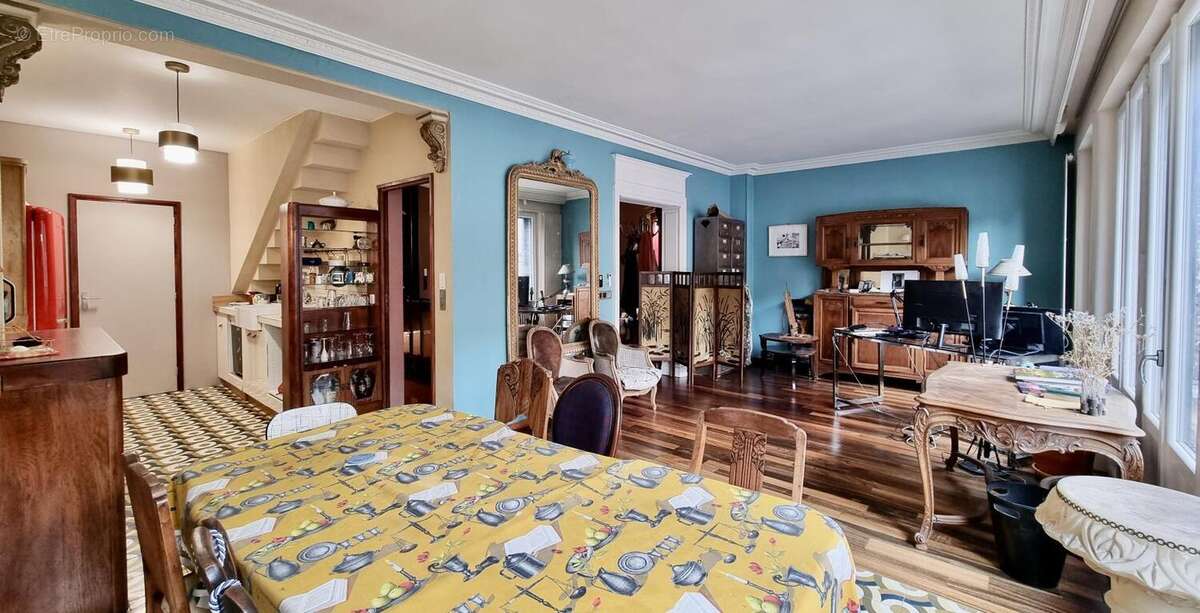 Appartement à IVRY-SUR-SEINE