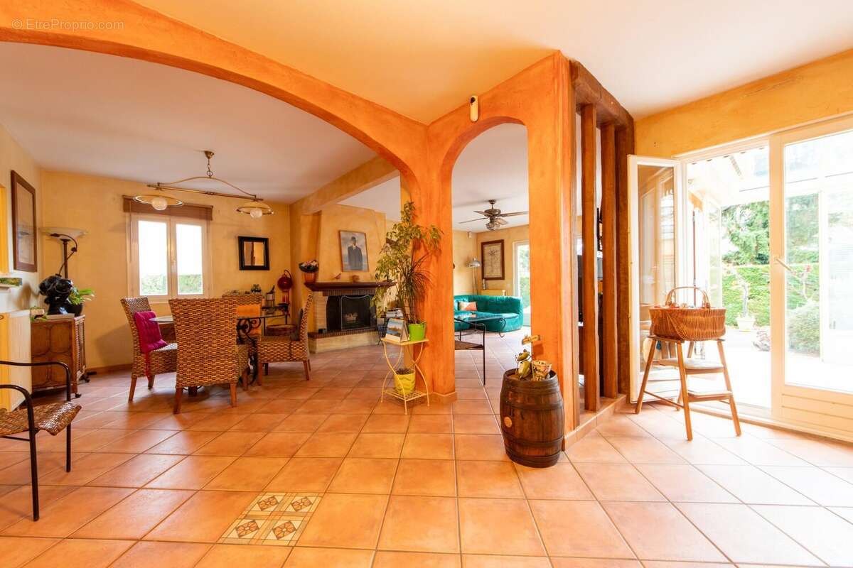 Maison à SUCY-EN-BRIE