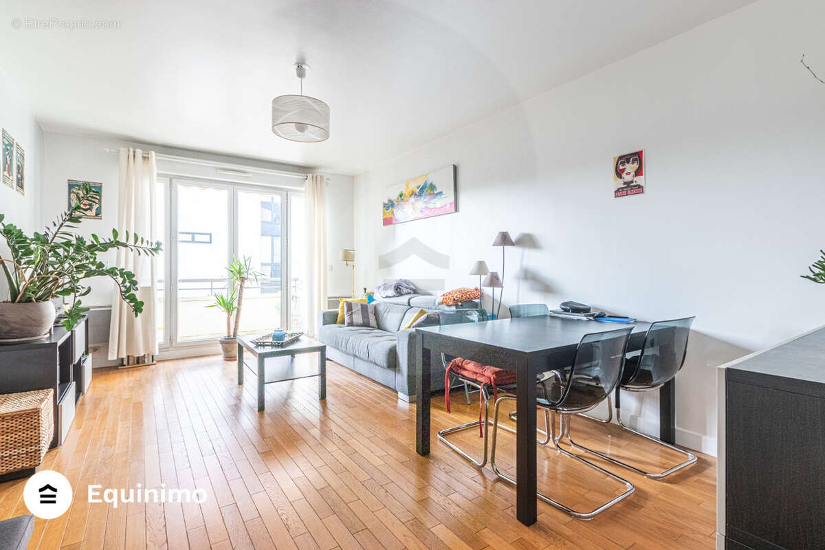 Appartement à MONTROUGE