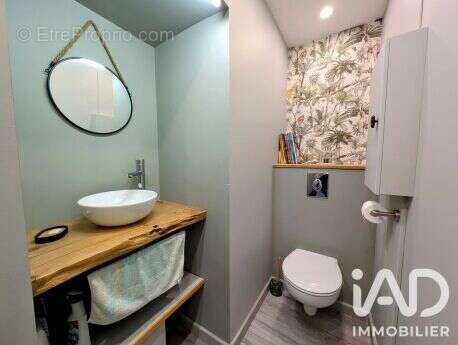 Maison 248 m² à Yvre-Le-Polin  - photo 8