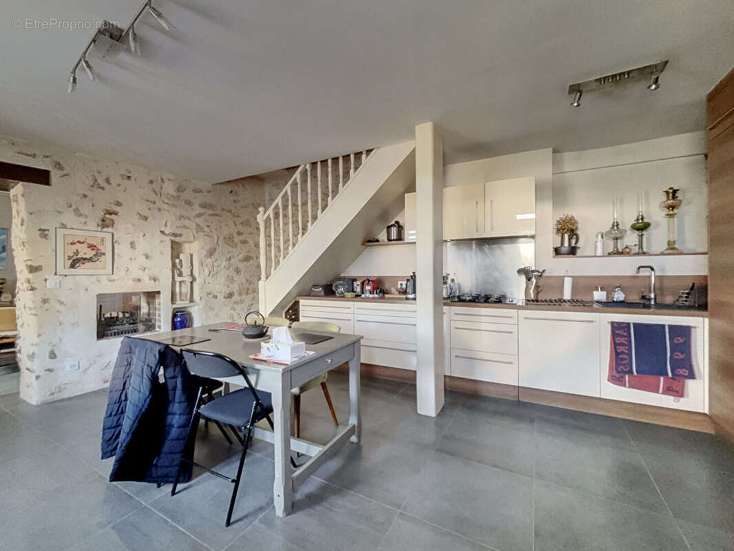 Maison à GIF-SUR-YVETTE