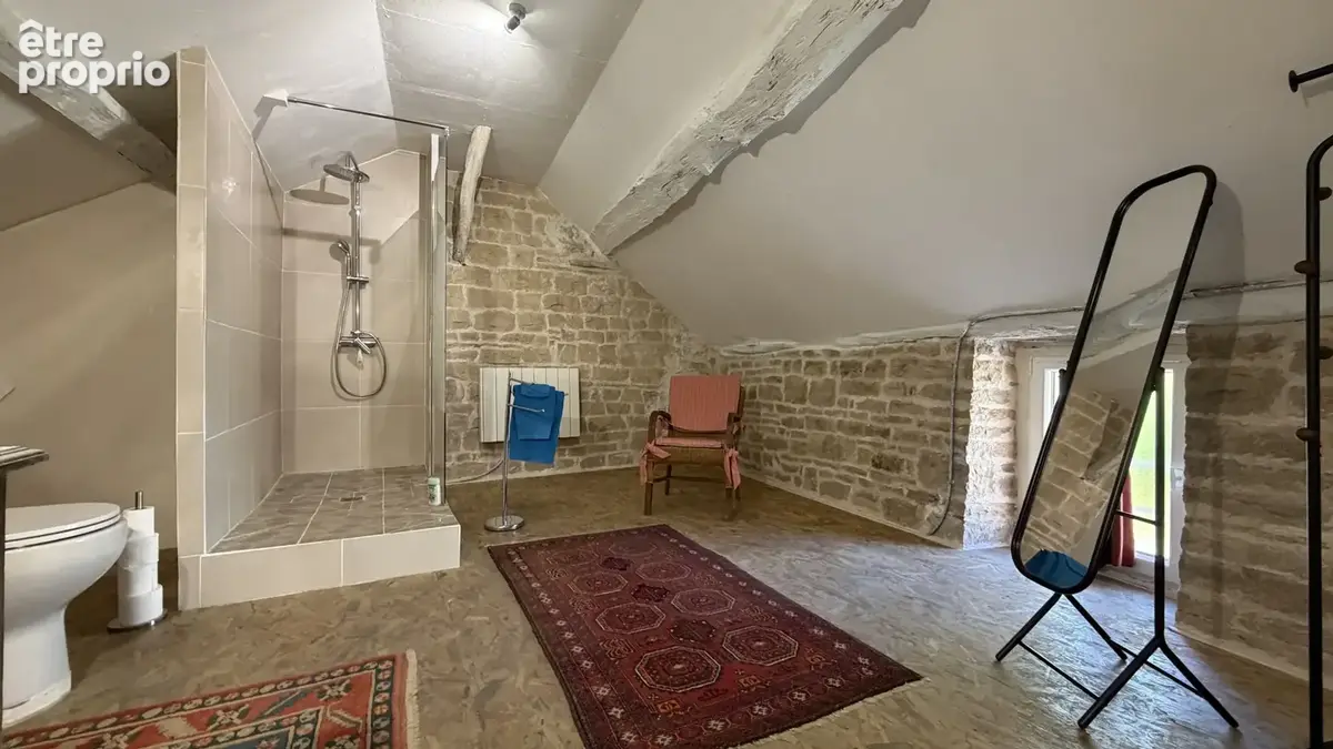 Maison avec activité de gîte   Dépendances et terrain clos - photo 12