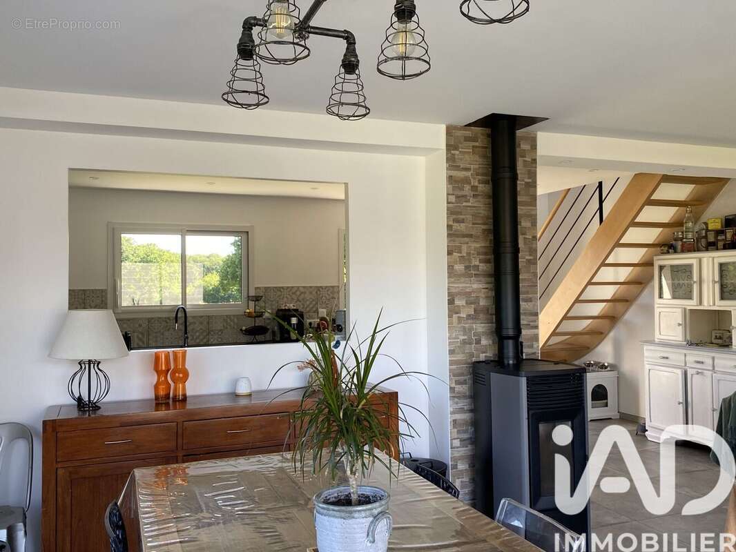 Maison 135 m² à Le Tronquay  - photo 8