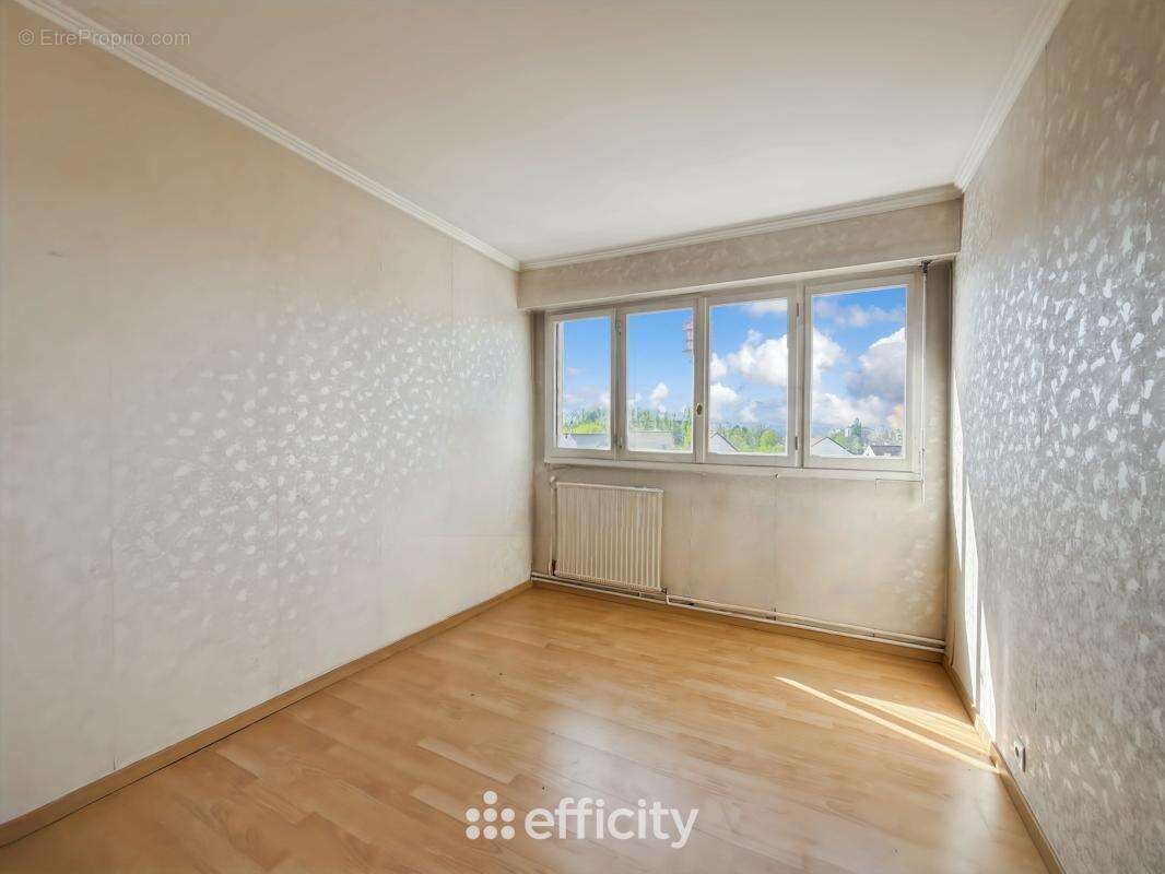 Appartement à CHENNEVIERES-SUR-MARNE