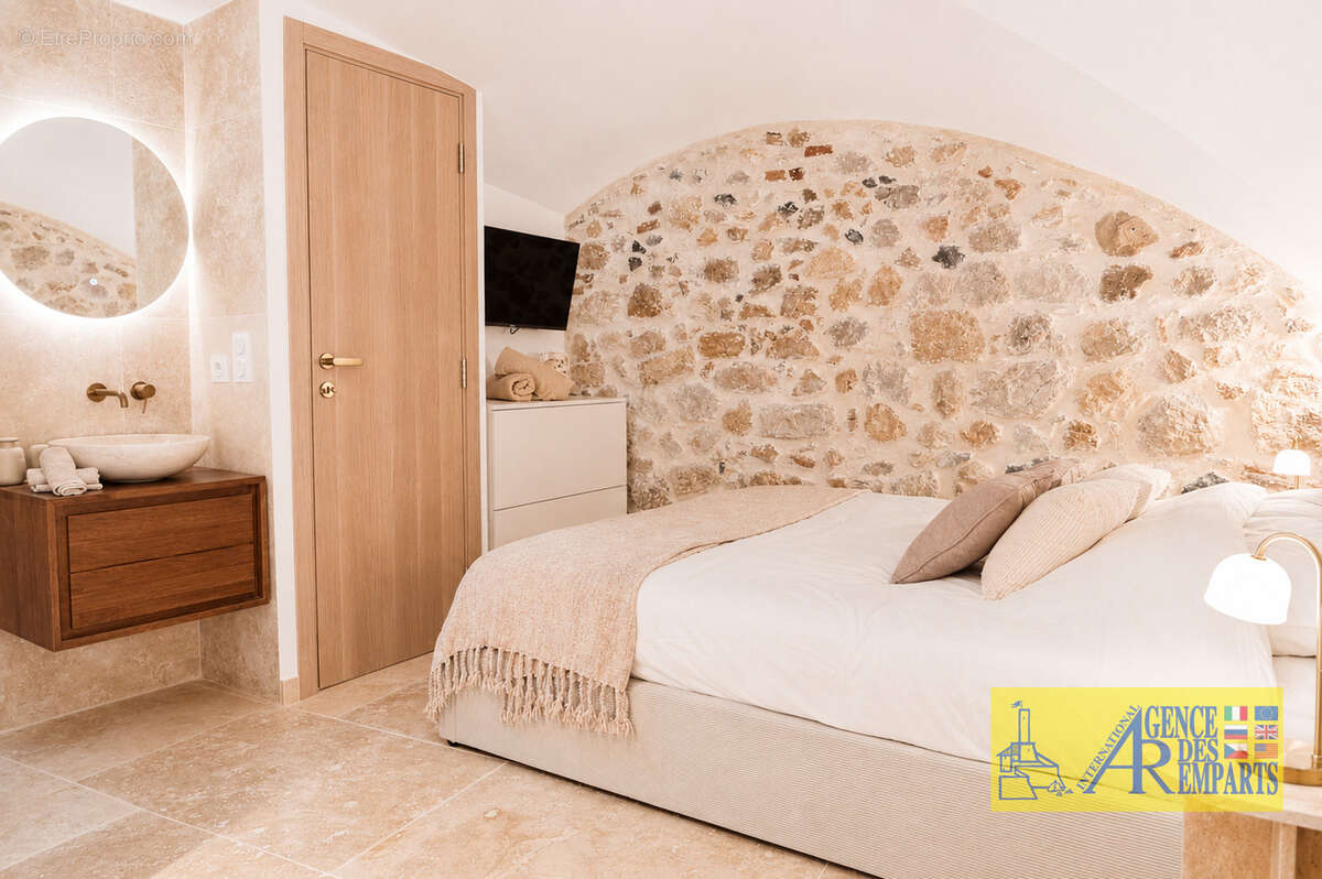 Maison à ANTIBES