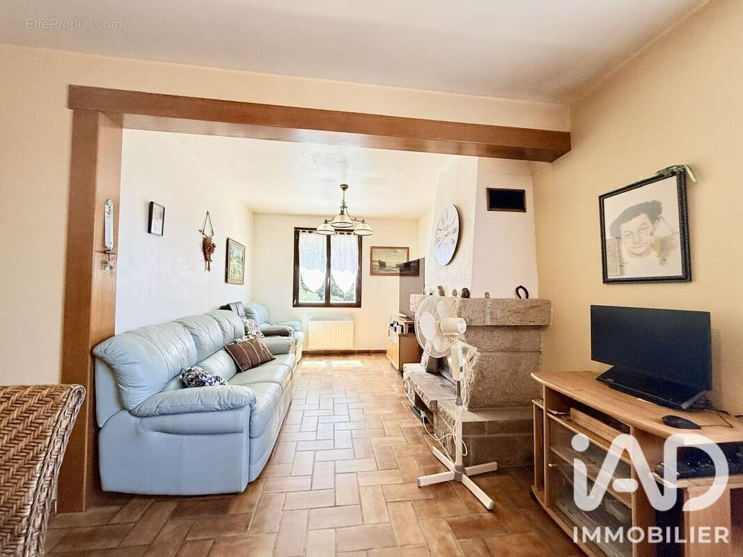 Maison 110 m² à Pedernec  - photo 5