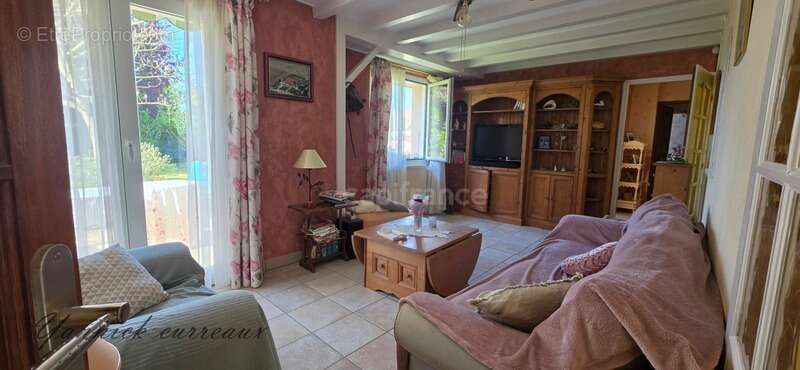  Coup de cœur assuré pour cette magnifique maison familiale des années 2000 - photo 7