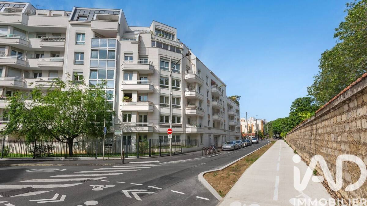 Photo 1 - Appartement à LE KREMLIN-BICETRE