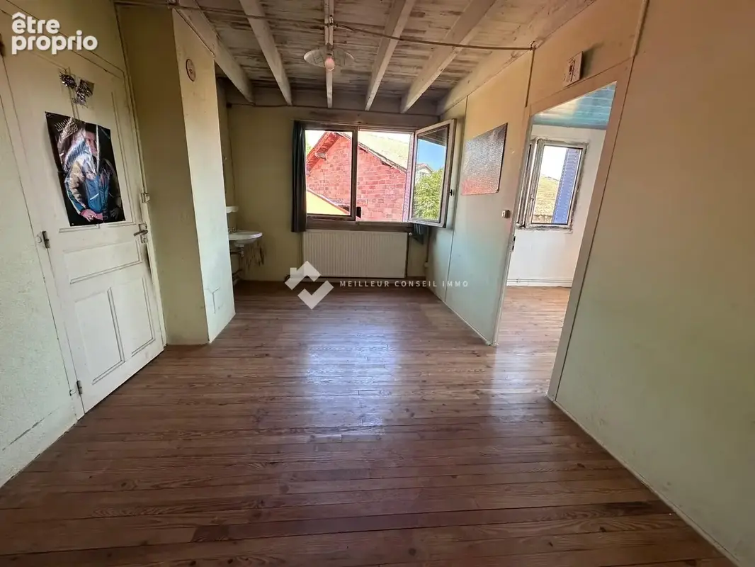 Maison 6 pièces 120 m² à vendre à Orleat (63190) - photo 4