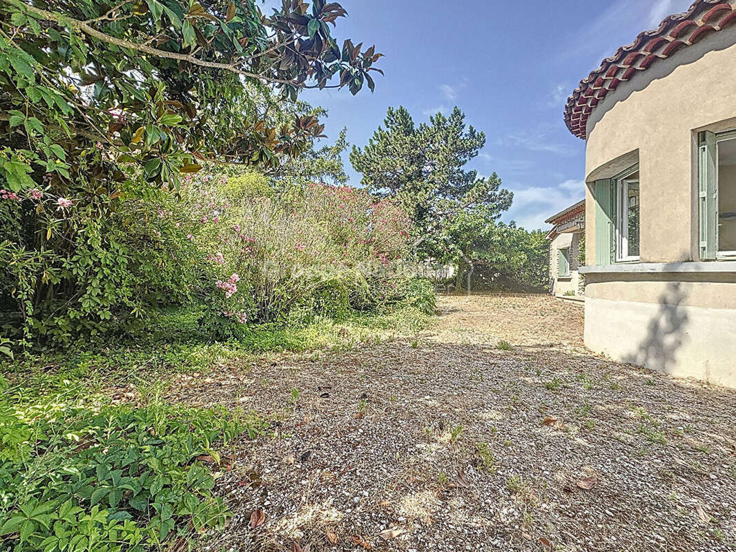 Maison à CHEVAL-BLANC