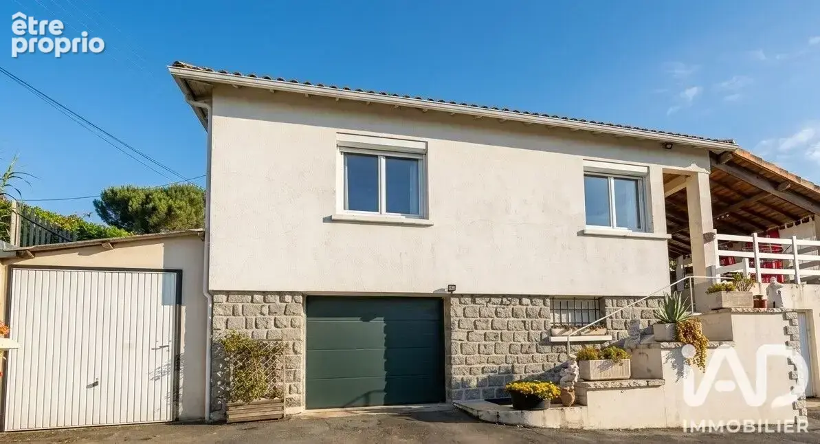 Photo 1 - Maison à SAINTE-EANNE