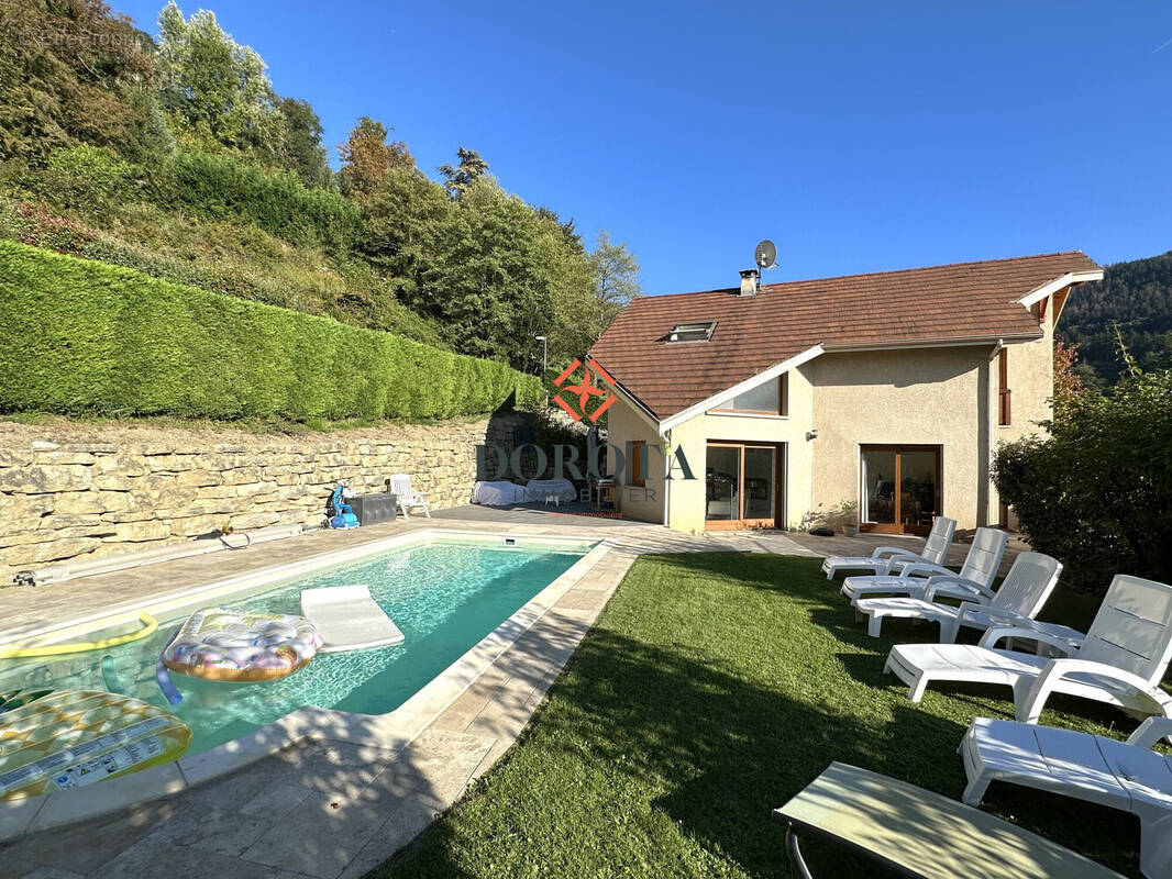 Maison à LAVAL