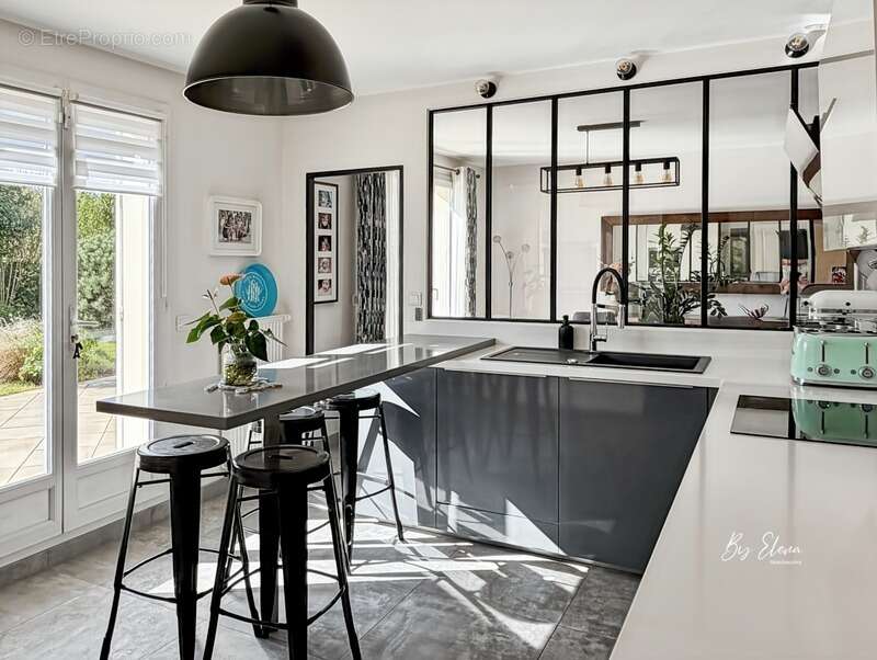 Maison à BUSSY-SAINT-GEORGES