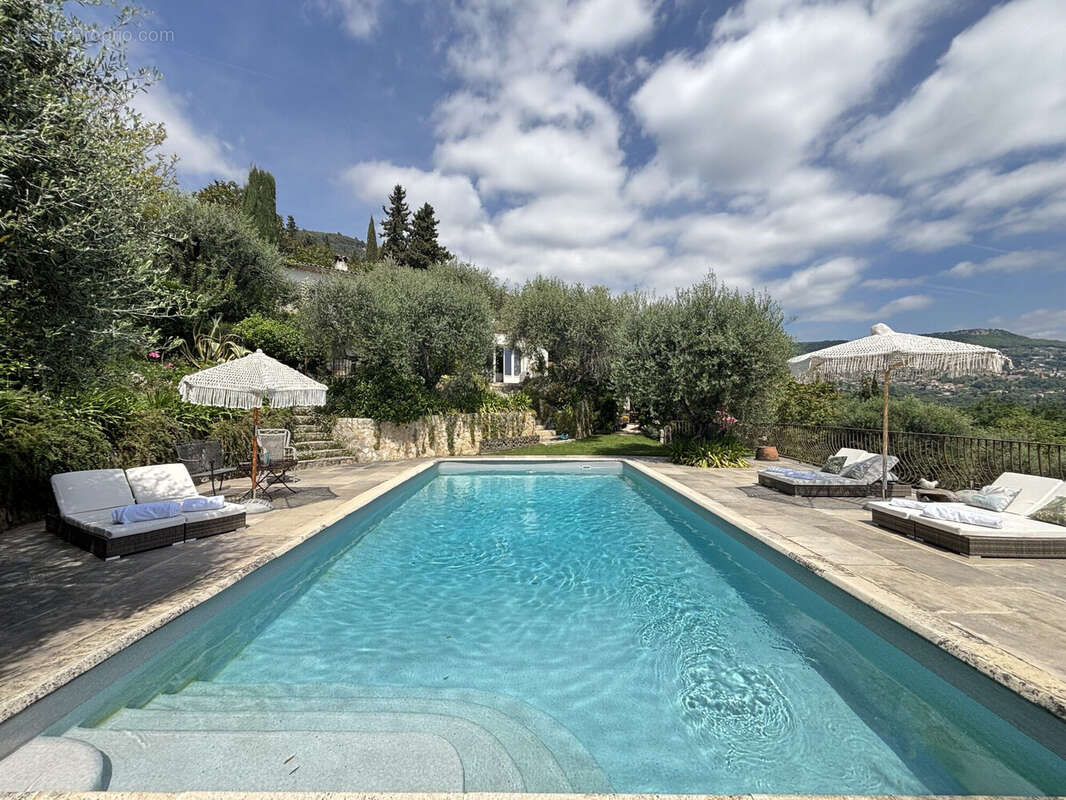 Maison 237 m² à Grasse  - photo 5