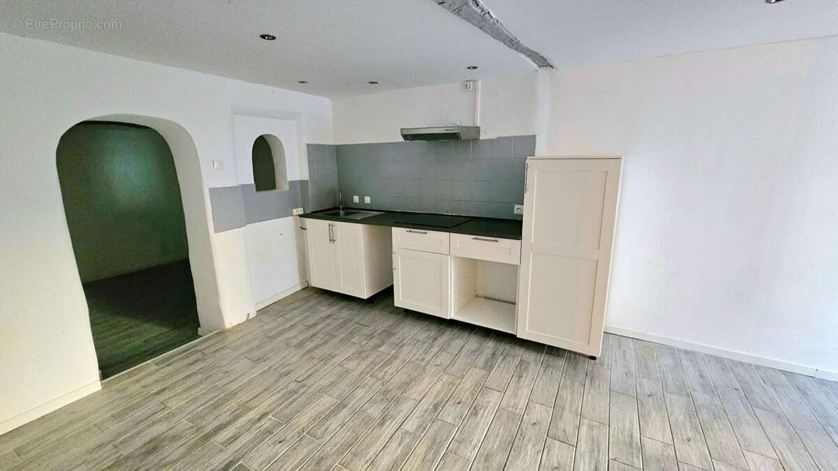 Maison de rapport composée de 4 appartements - photo 2