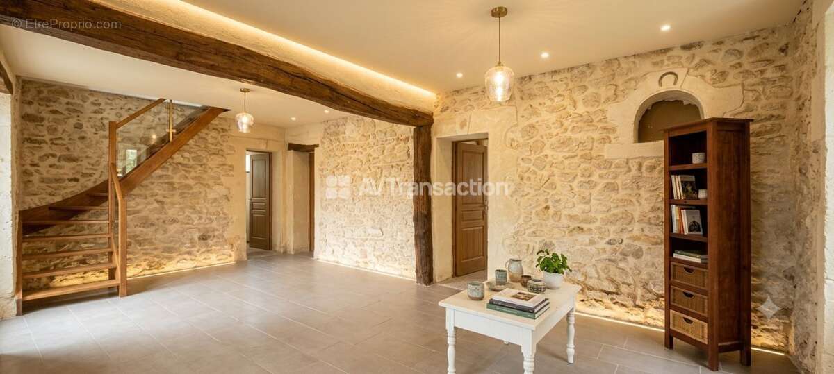 Maison 91 m² à Saint-Yzans-De-Medoc  - photo 6