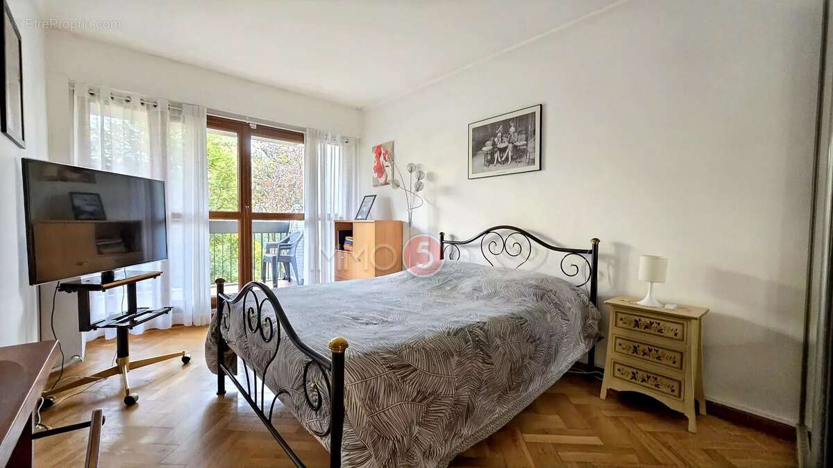 Appartement à LE RAINCY