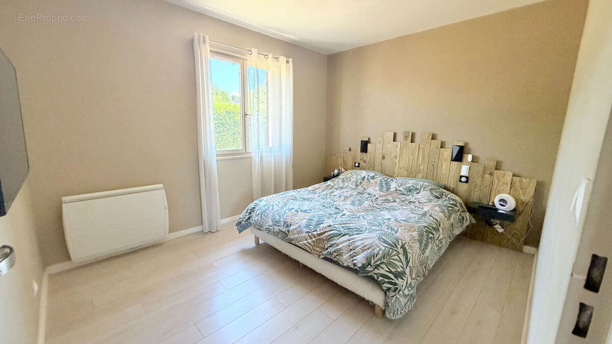 Maison à SADIRAC