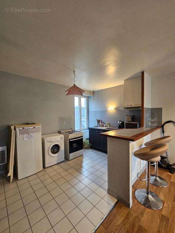 Appartement à MAROLLES-LES-BRAULTS