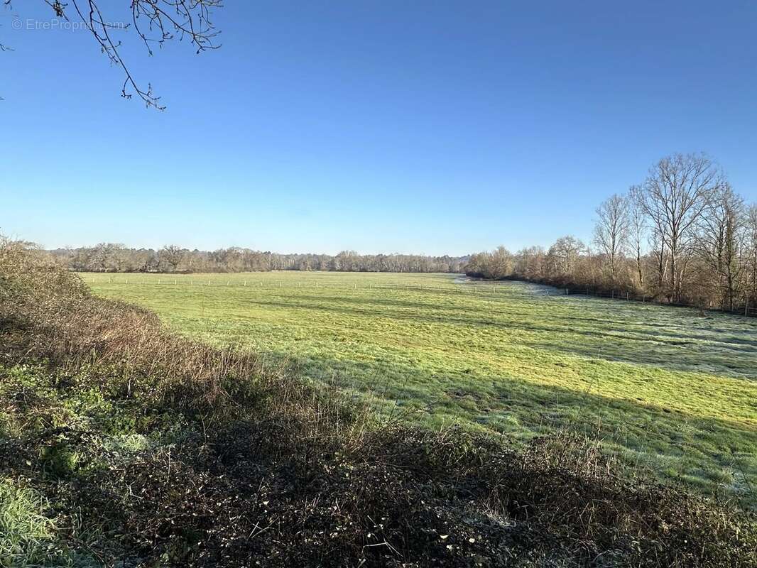 Maison à MONTPON-MENESTEROL