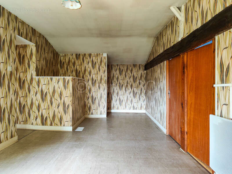 Maison à SAUZE-VAUSSAIS