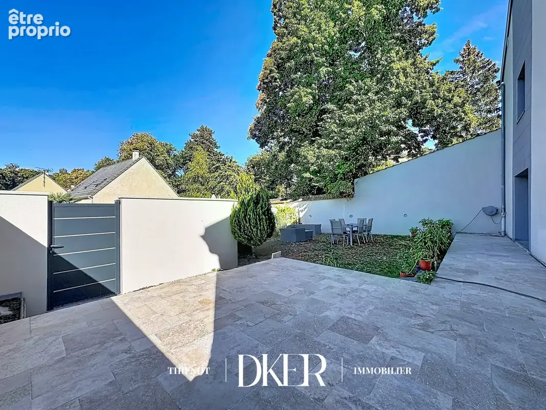 Maison avec piscine intérieur - photo 29