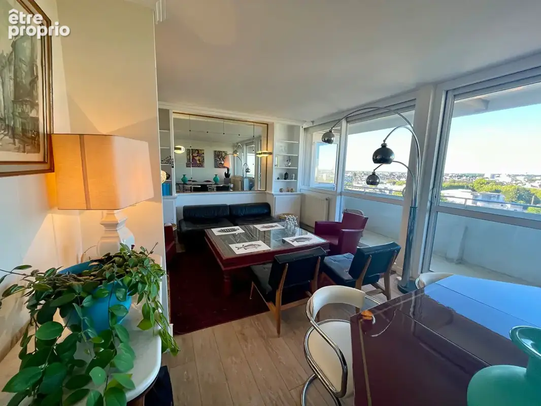 Hyper centre appartement ascenseur, balcon, garage - photo 3