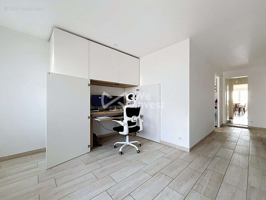 Appartement 94 m² à Niort  - photo 9