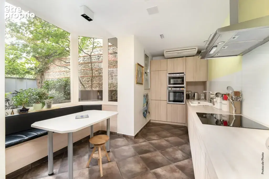 Toulouse - Chalets- Toulousaine de  215 M²- Jardin et PK - photo 2