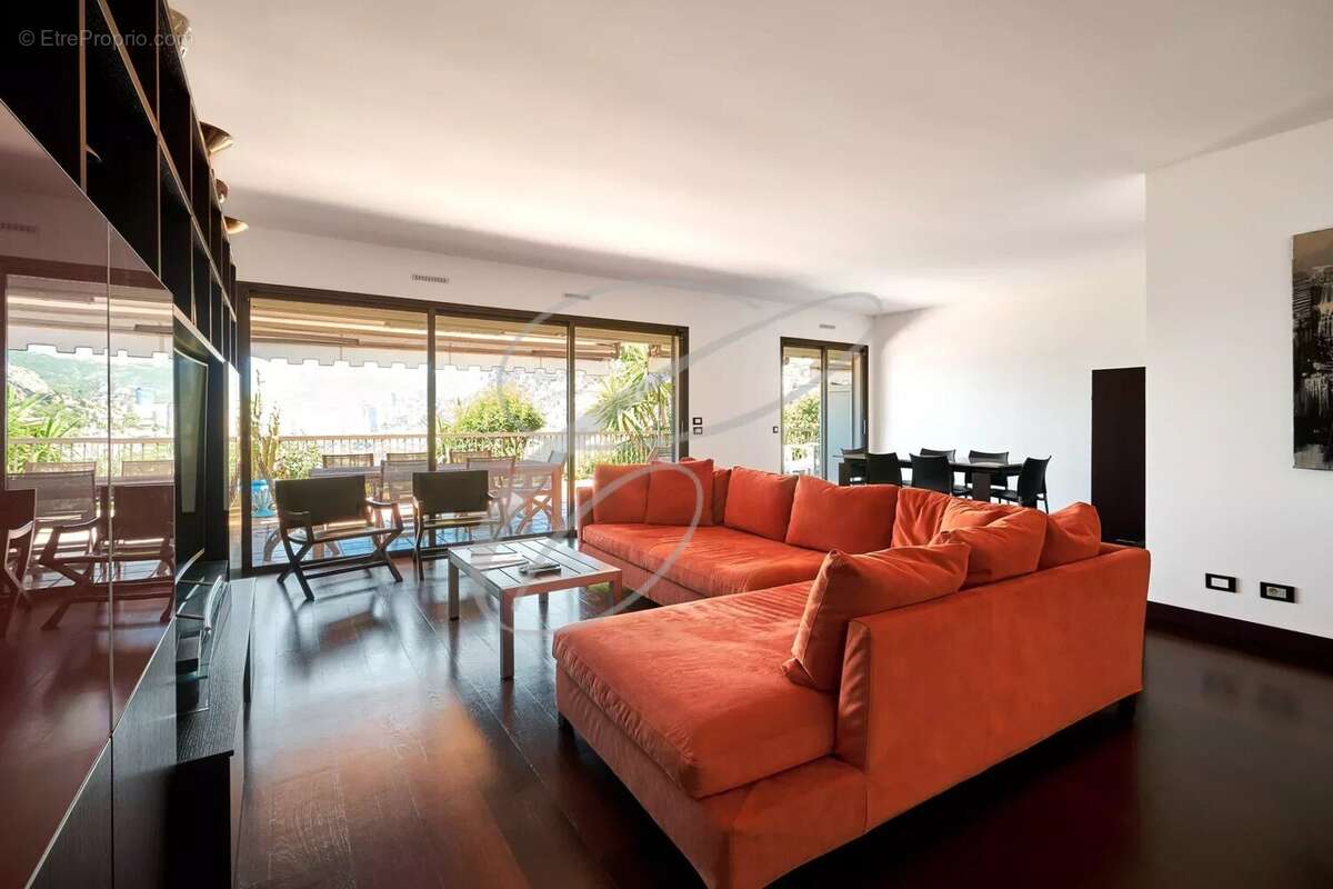 Roquebrune cap martin - 3/4 pieces - photo 3