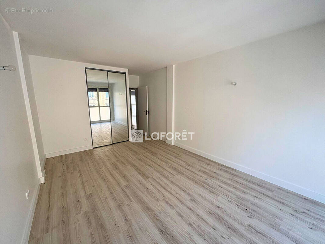 Appartement à BOULOGNE-BILLANCOURT
