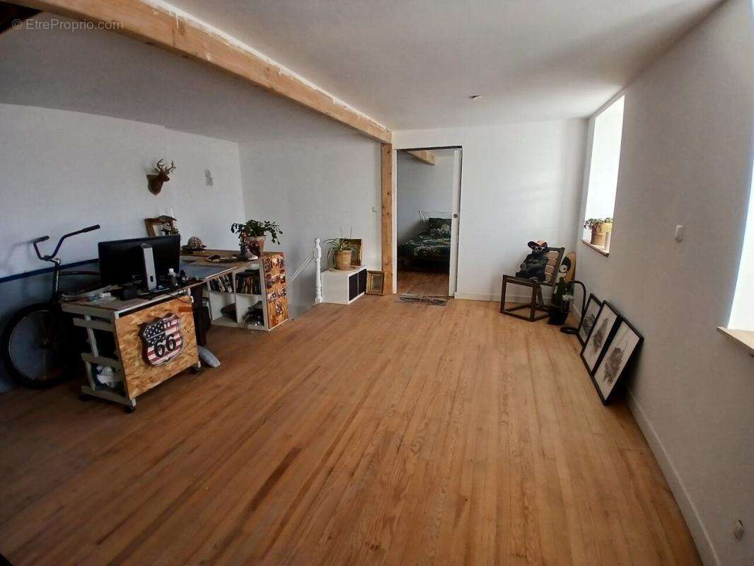 Maison à SAINT-MEEN