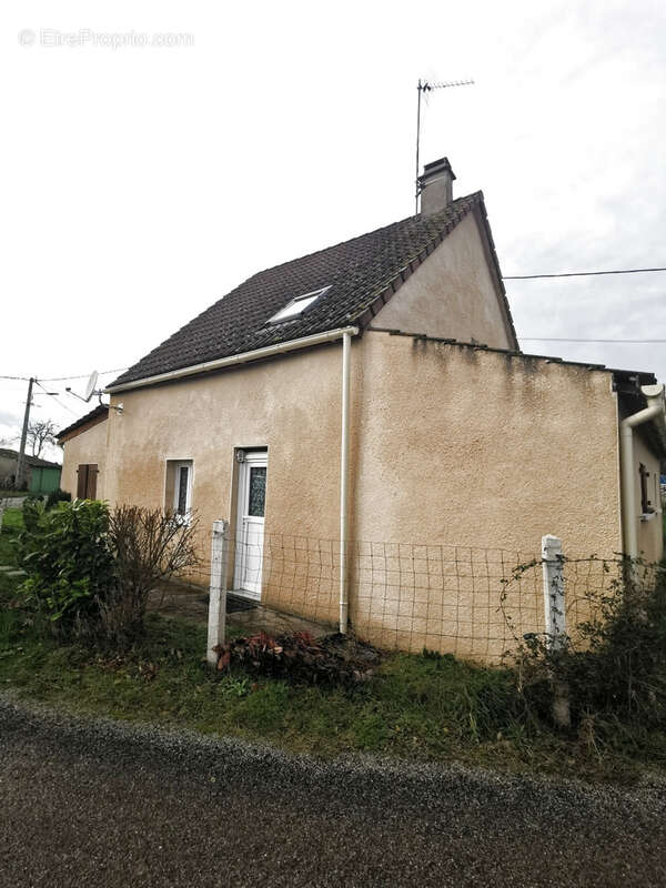 Maison à SAINT-HILAIRE
