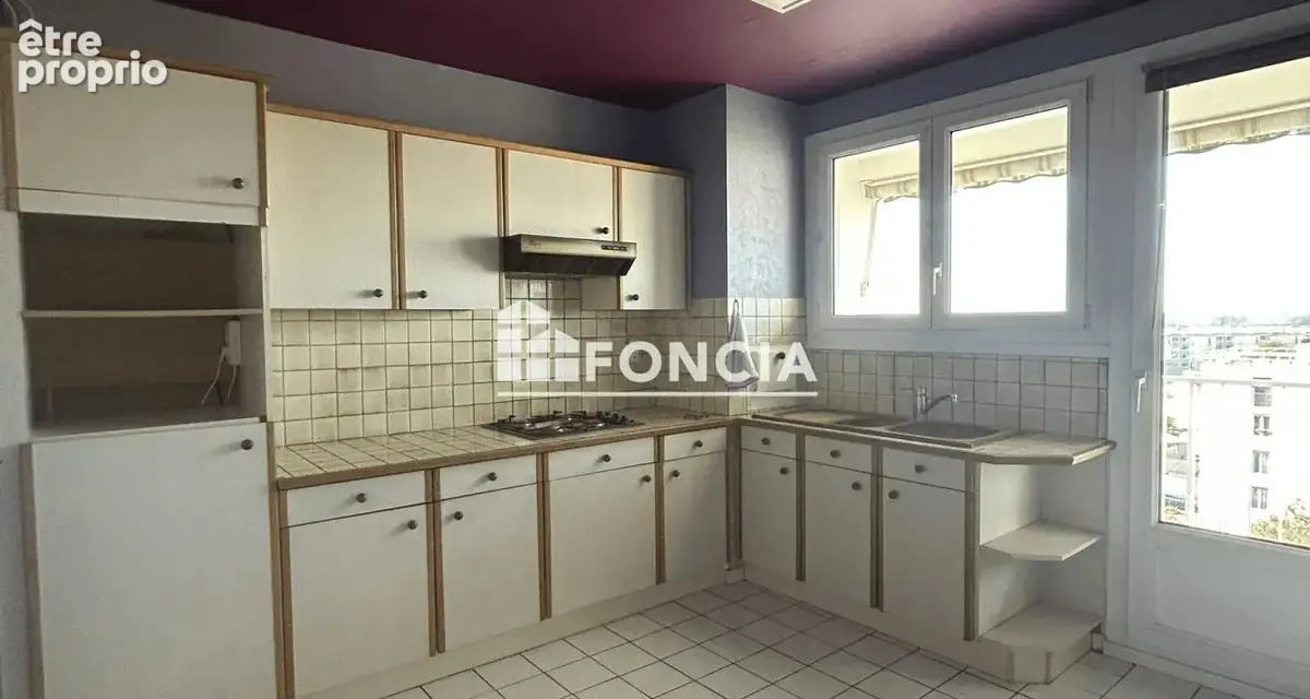 Centre-ville appartement balcon, stationnement - photo 4